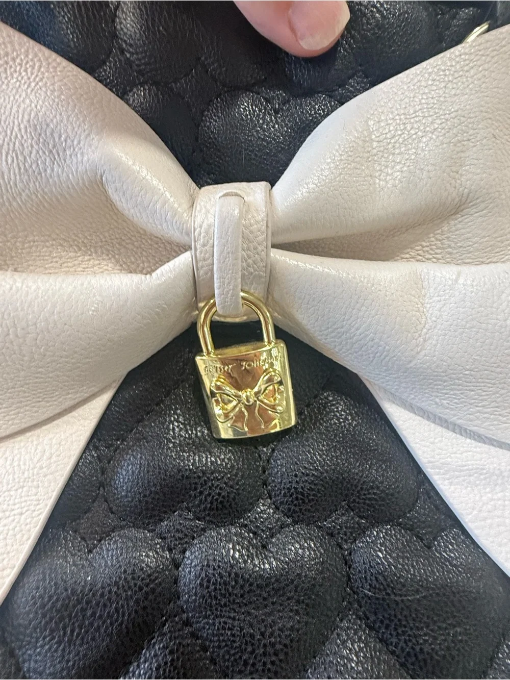 Betsey Johnson Black Heart Quilted Satchel White Bow Gold Hardware Floral Lined